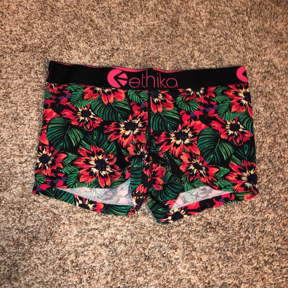 Women’s Ethika Floral Staple